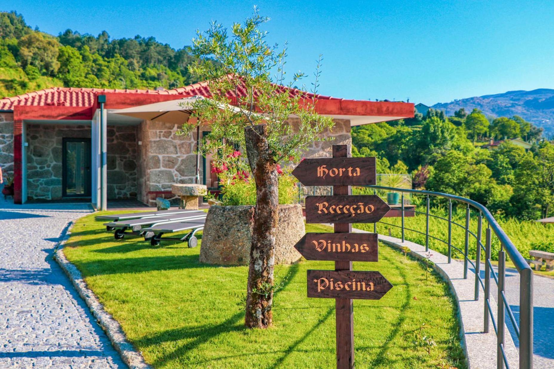 Vale Da Fonte - Charming Houses Ponte da Barca Exterior photo